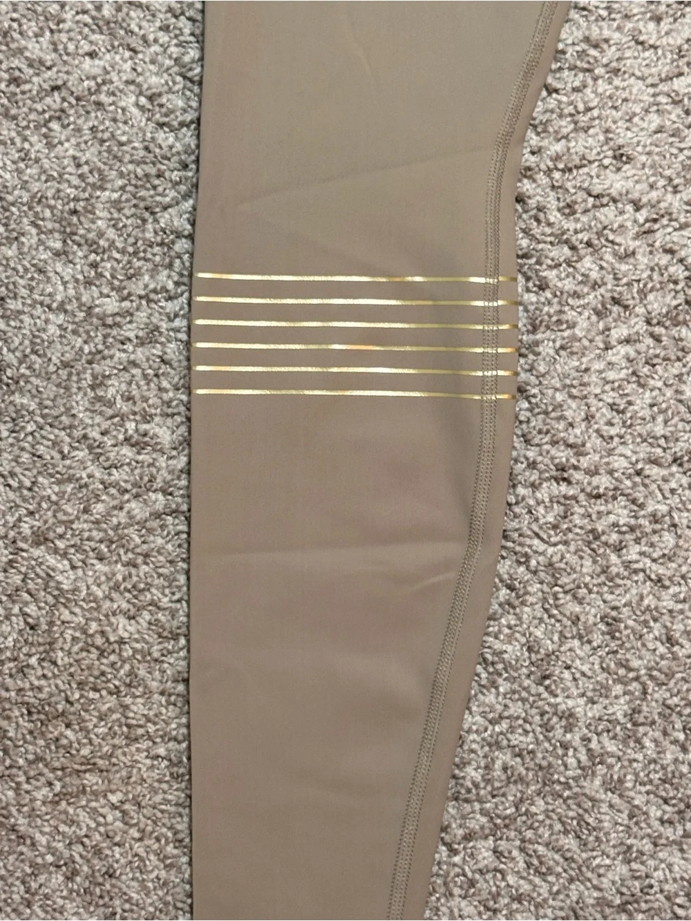 Alo Yoga Vapor High-Waist Full Length Leggings Metallic Gold Stripe Taupe Size M